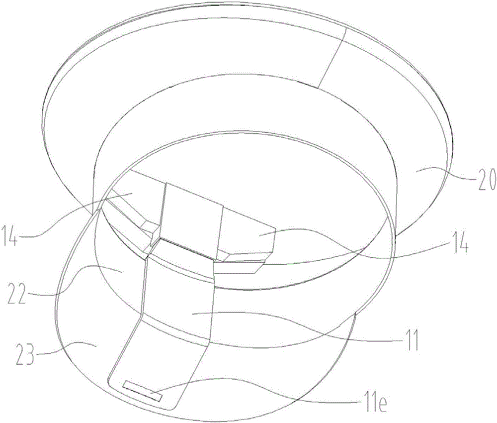 Peaked cap embedded with air purifier