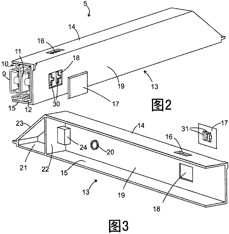 Refrigeration device having telescopic pull-out element