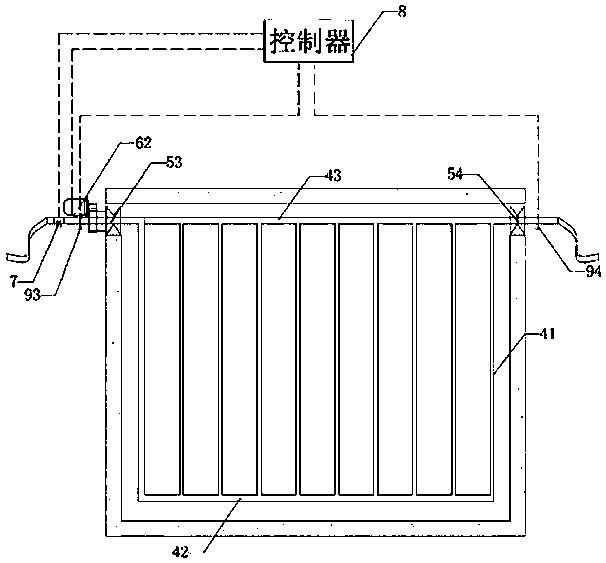 Solid-liquid phase change heat storage device with built-in movable heat exchanger and using method