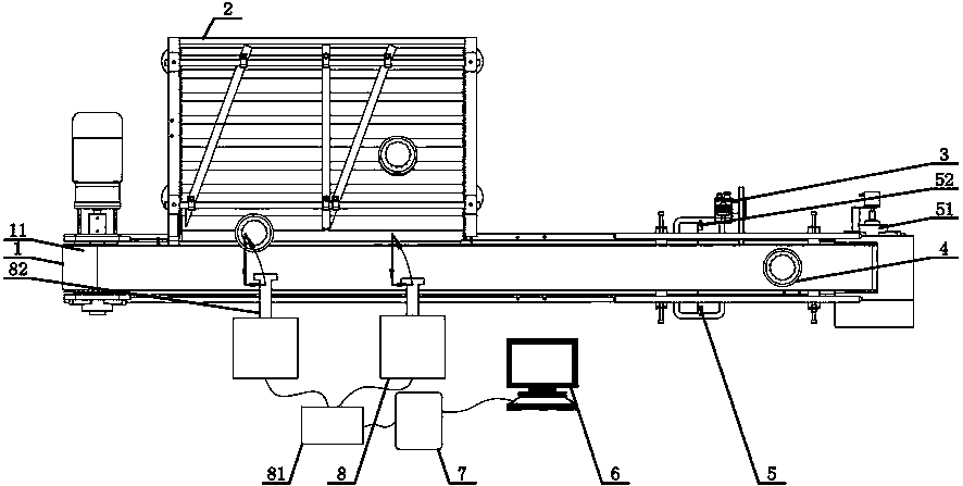 Free conveying type fruit and vegetable sorting device and sorting method thereof