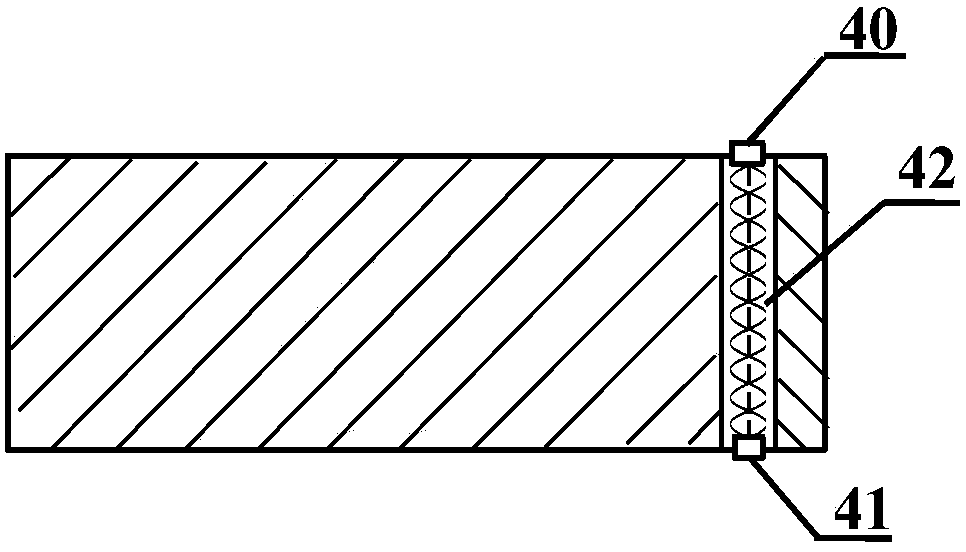 A device and method for simulating oil displacement effects of oil layers with different dip angles