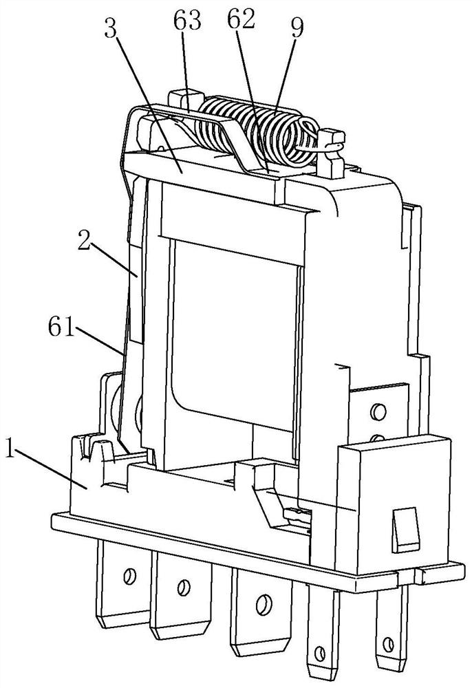 Long-durability movable spring and electromagnetic relay