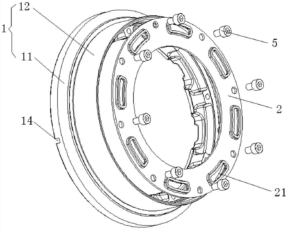 Connecting device between a hybrid electric vehicle and its motor and clutch