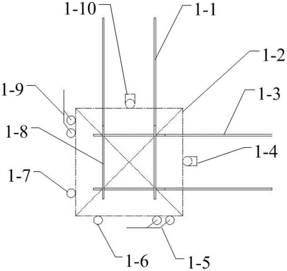 Skateboard conveying line steering device and its skateboard conveying line