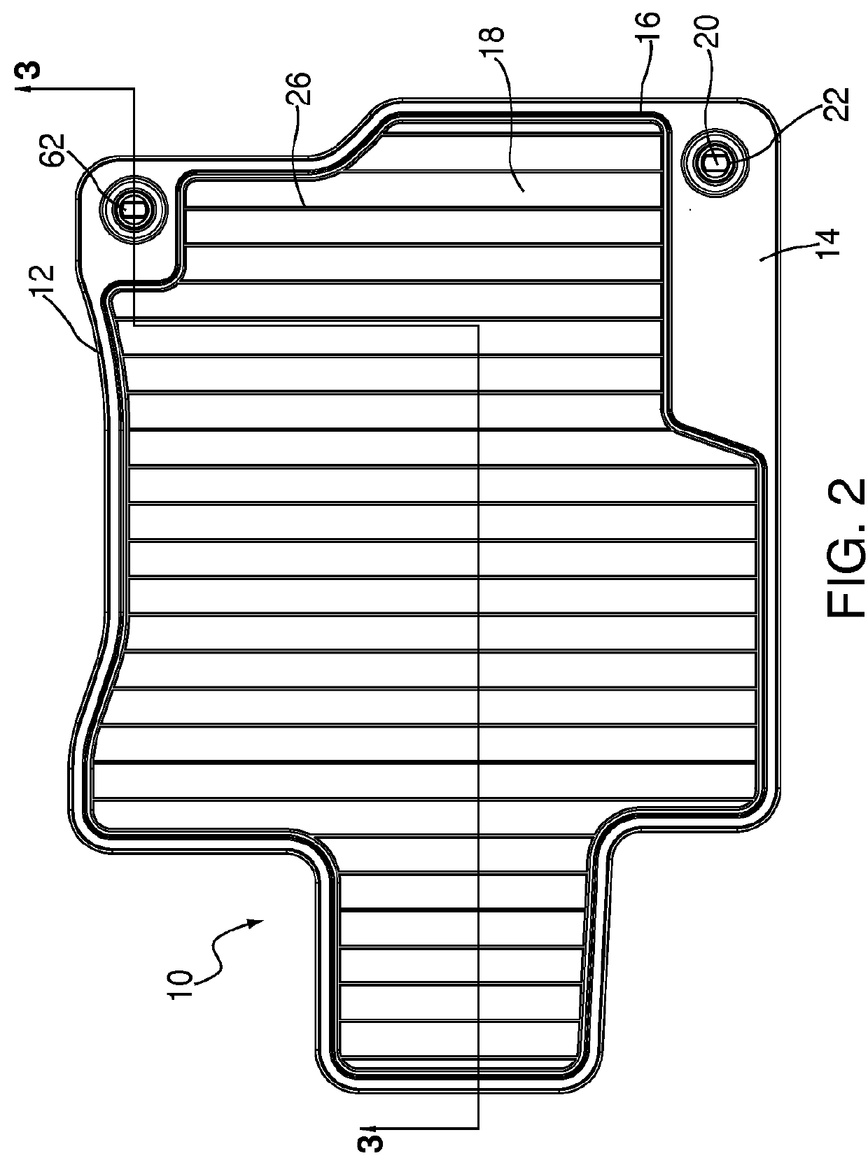 Carpet floor mat having plastic migrating prevention formation, and associated injection mold