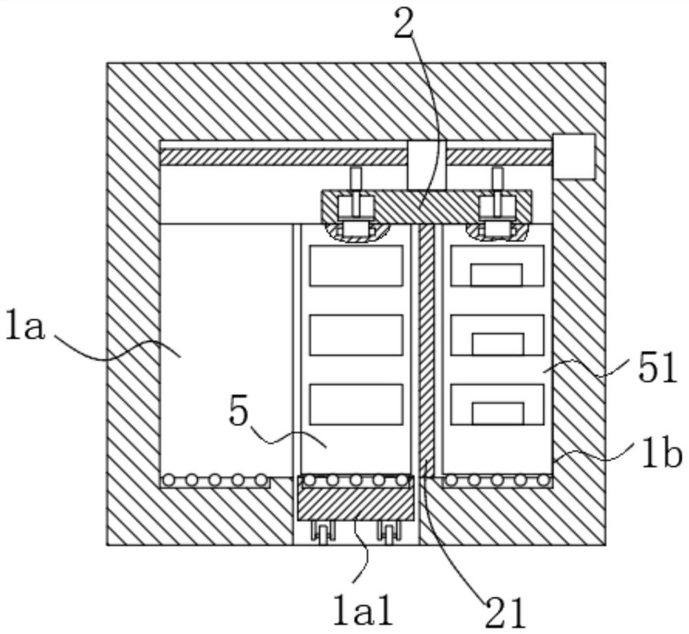 Robot and take-out cabinet interaction system and interaction method