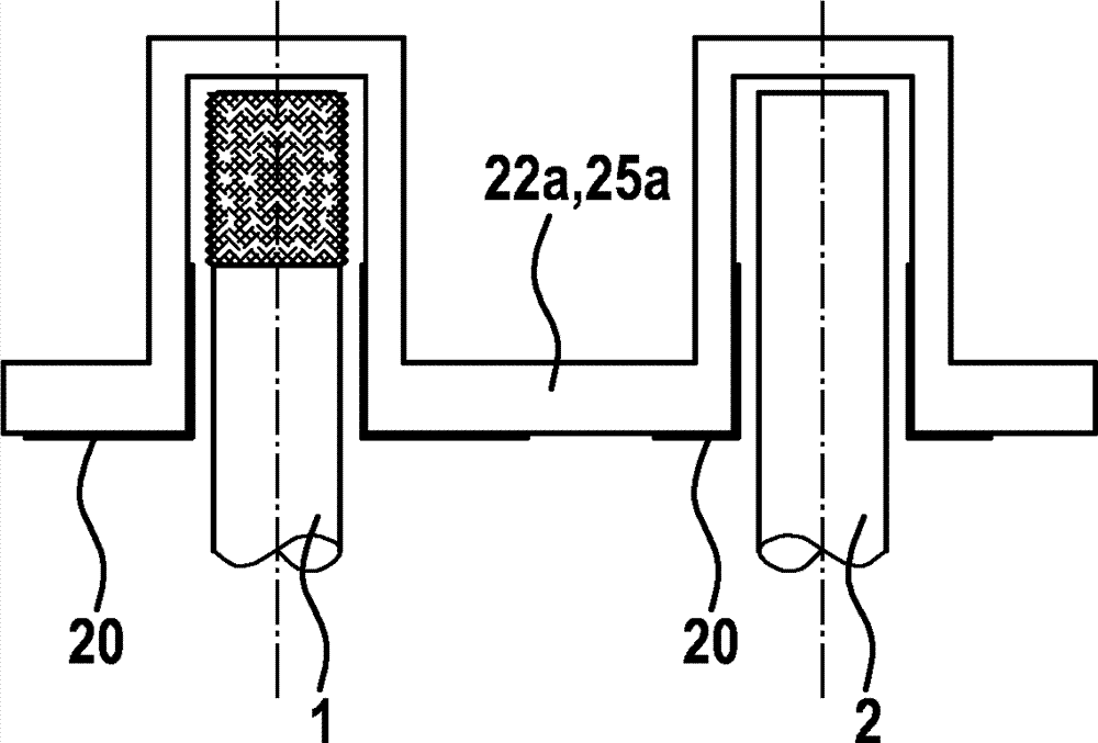 Method for connecting two battery poles, which consist of unidentical materials, of two battery cells, and battery unit