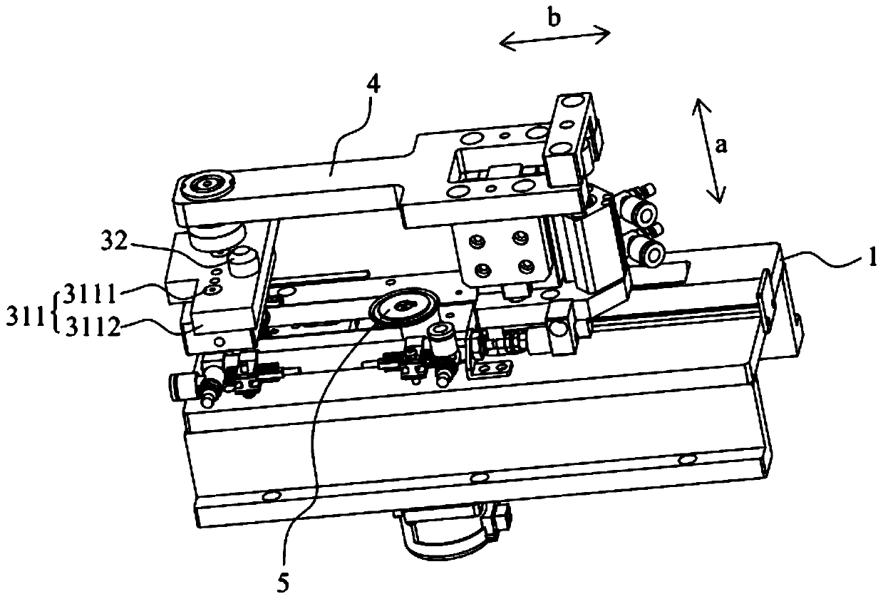 Rotating device for multi-surface adhesive bonding of battery cell