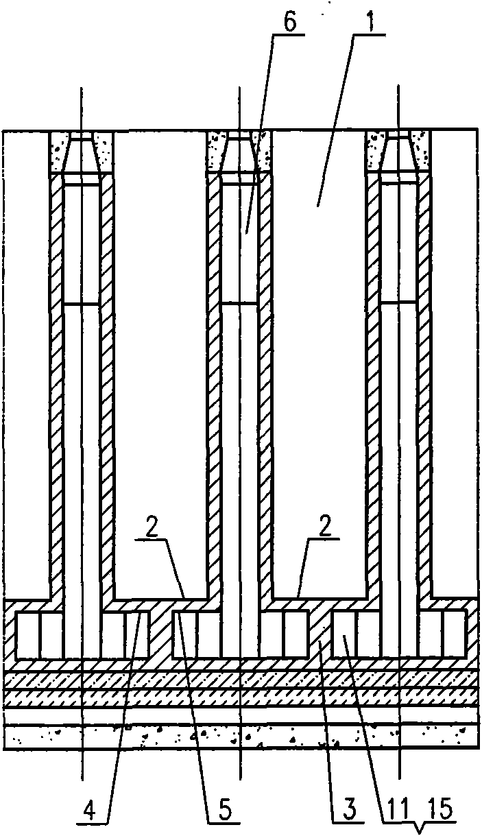 Heating structure at bottom of bin of aluminium anode baking furnace