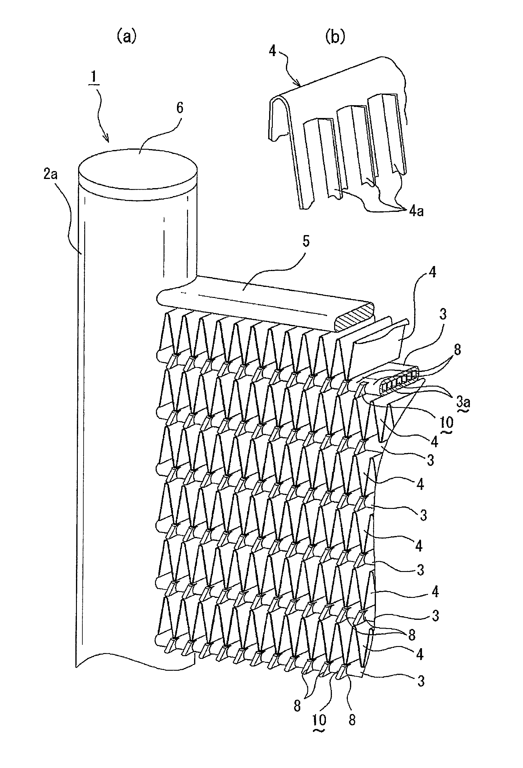 Drainage structure for corrugated-fin heat exchanger