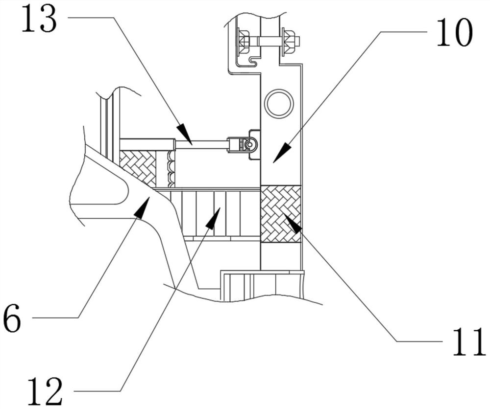 Intelligent manufacturing dyeing equipment capable of preventing textiles from being damaged due to scratching