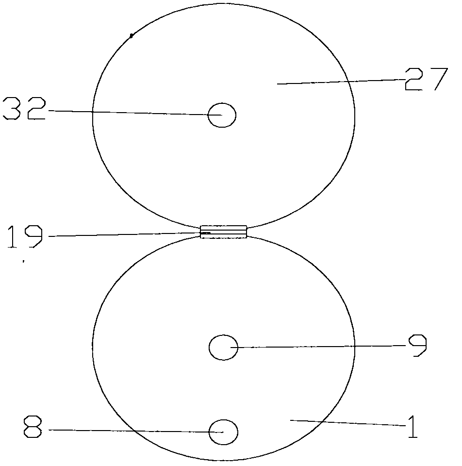 Double-thermoelectric power generation device for solar water heater