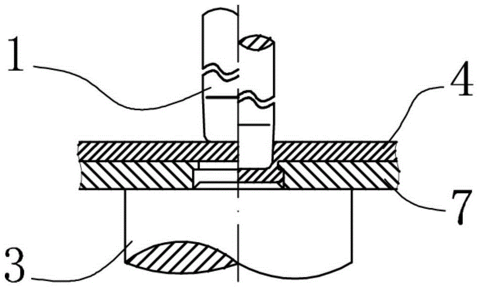 Convex-point-free perforated stamping connection method for sheets different in material and large in thickness difference