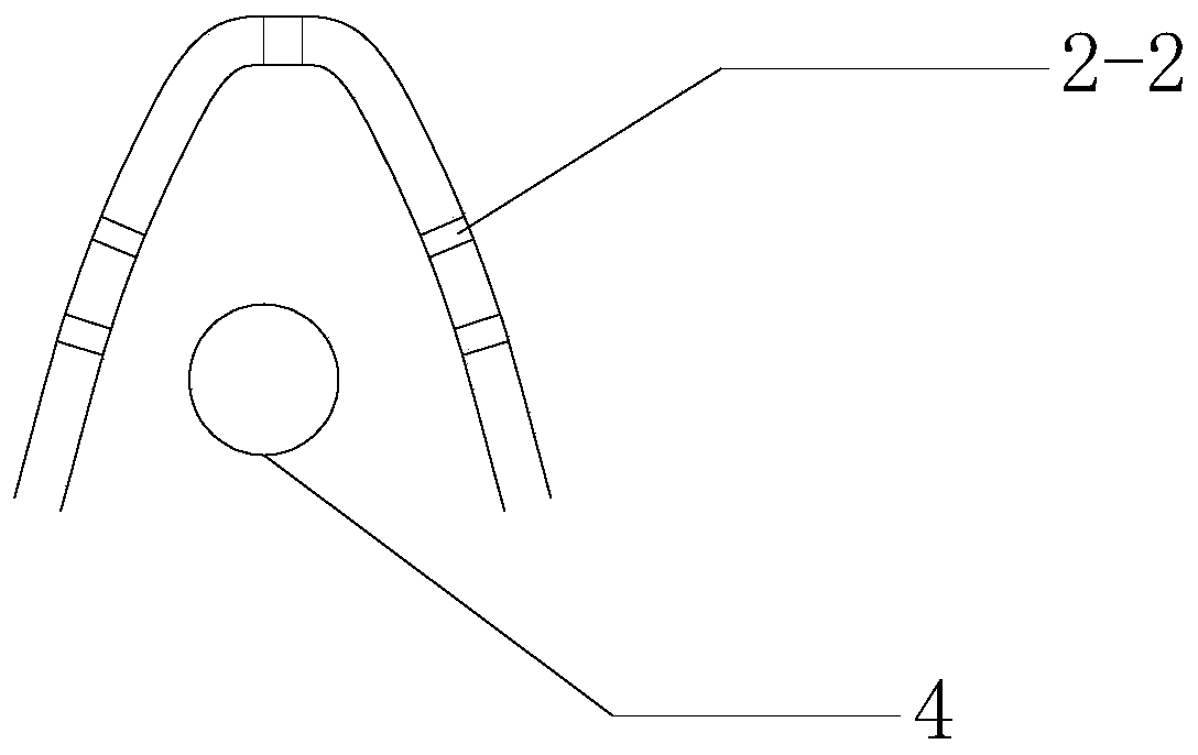 Water drainage type prefabricated pile convenient to construct and construction method of water drainage type prefabricated pile