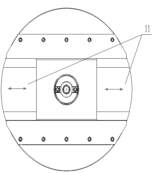 Facing head feeding mechanism and facing head