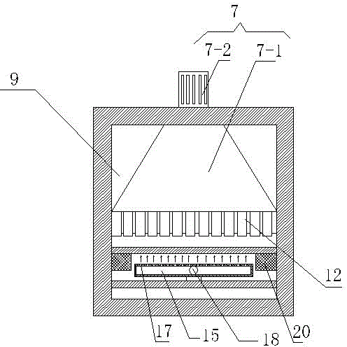 Self-prefreezing liquid nitrogen tunnel quick freezer