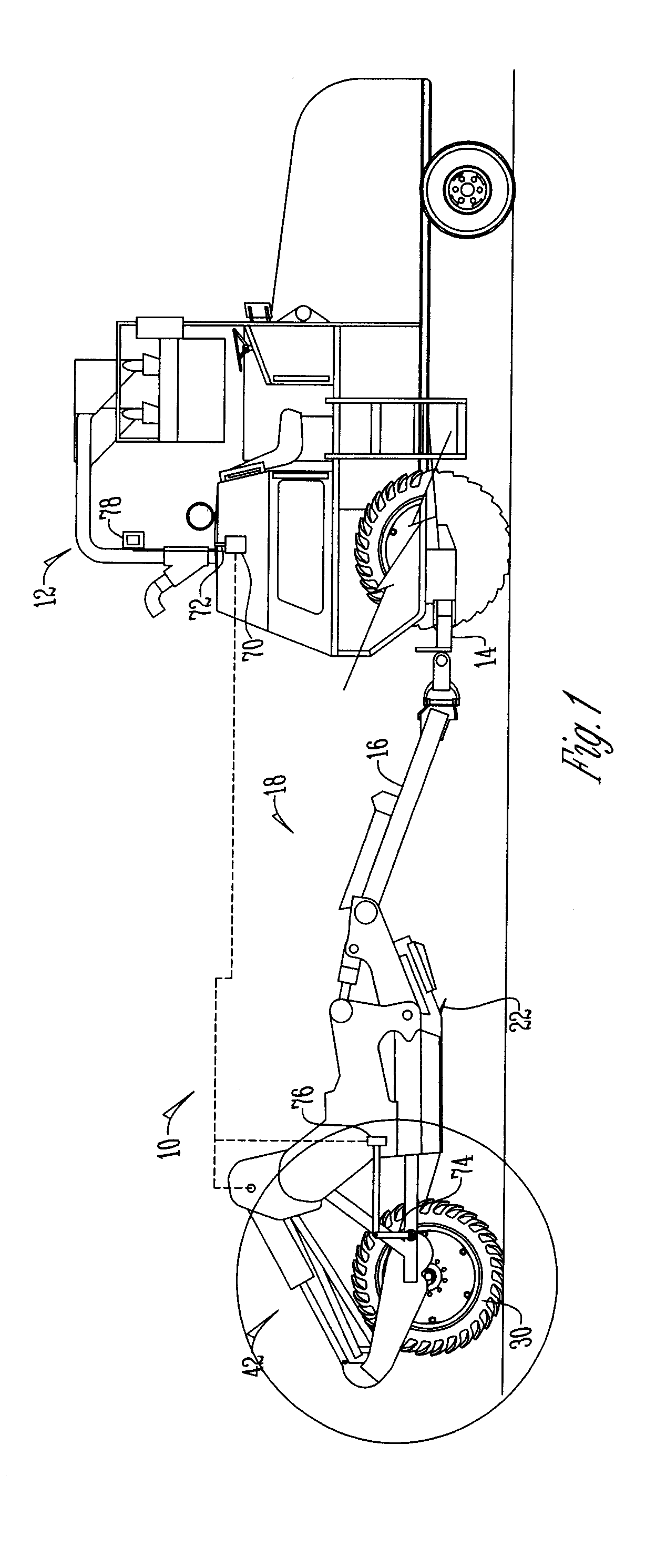 Scraper with lateral tilt