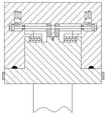 Electric shock prevention power supply device in fixed plugging connection