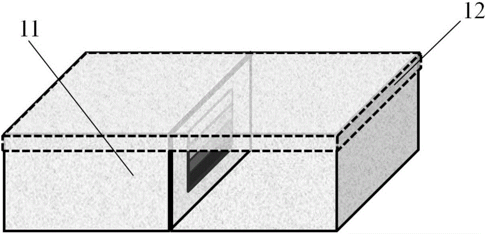 Method for preparing simulated stress corrosion crack with controllable crack size and conductivity