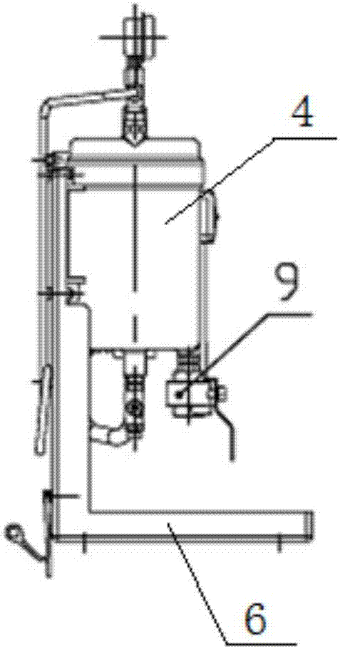 Bypass fine filtering device with high pollutant carrying capacity and working method of bypass fine filtering device