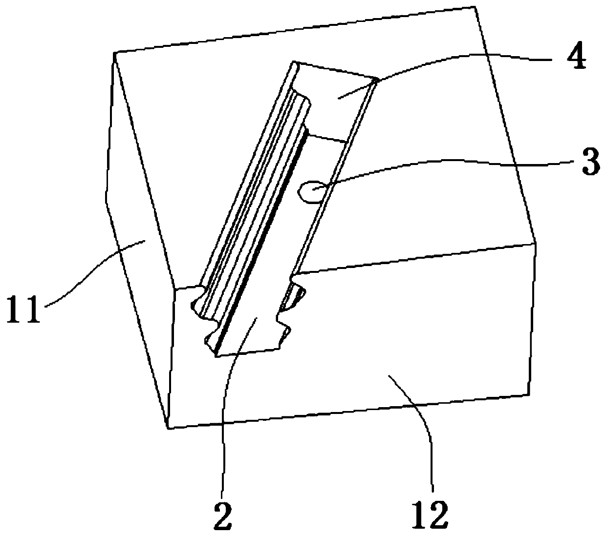 Aero-engine turbine blade sampling clamp