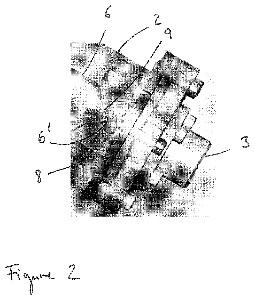 Quartz sleeve support for a UV-lamp