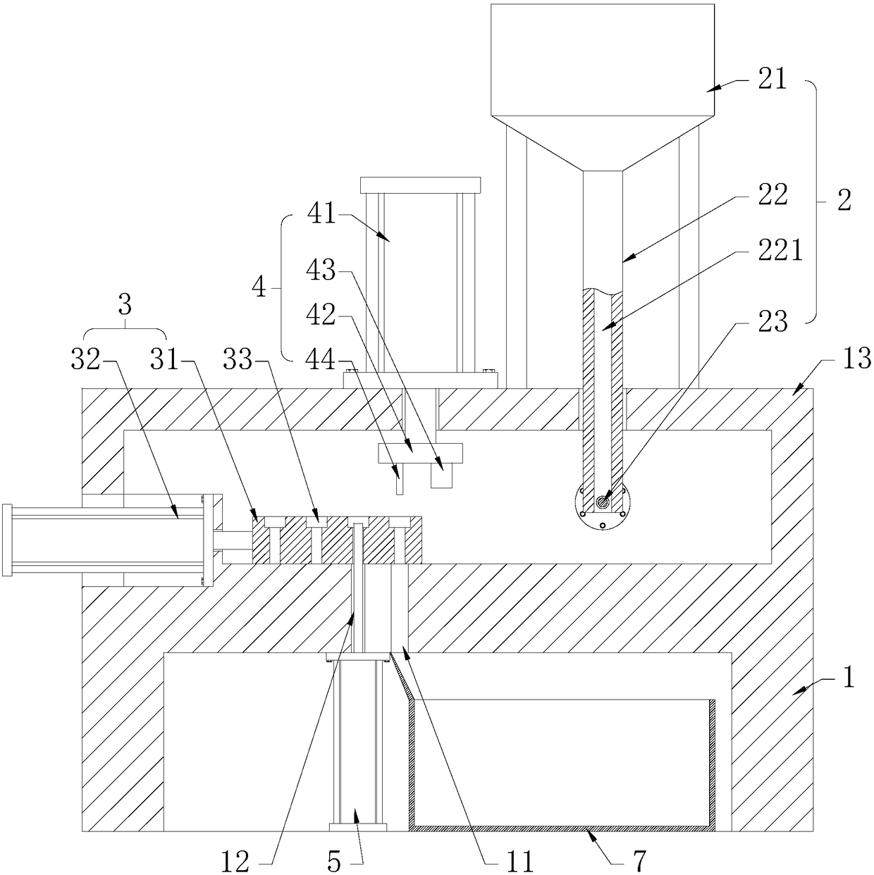 Nut forming machine