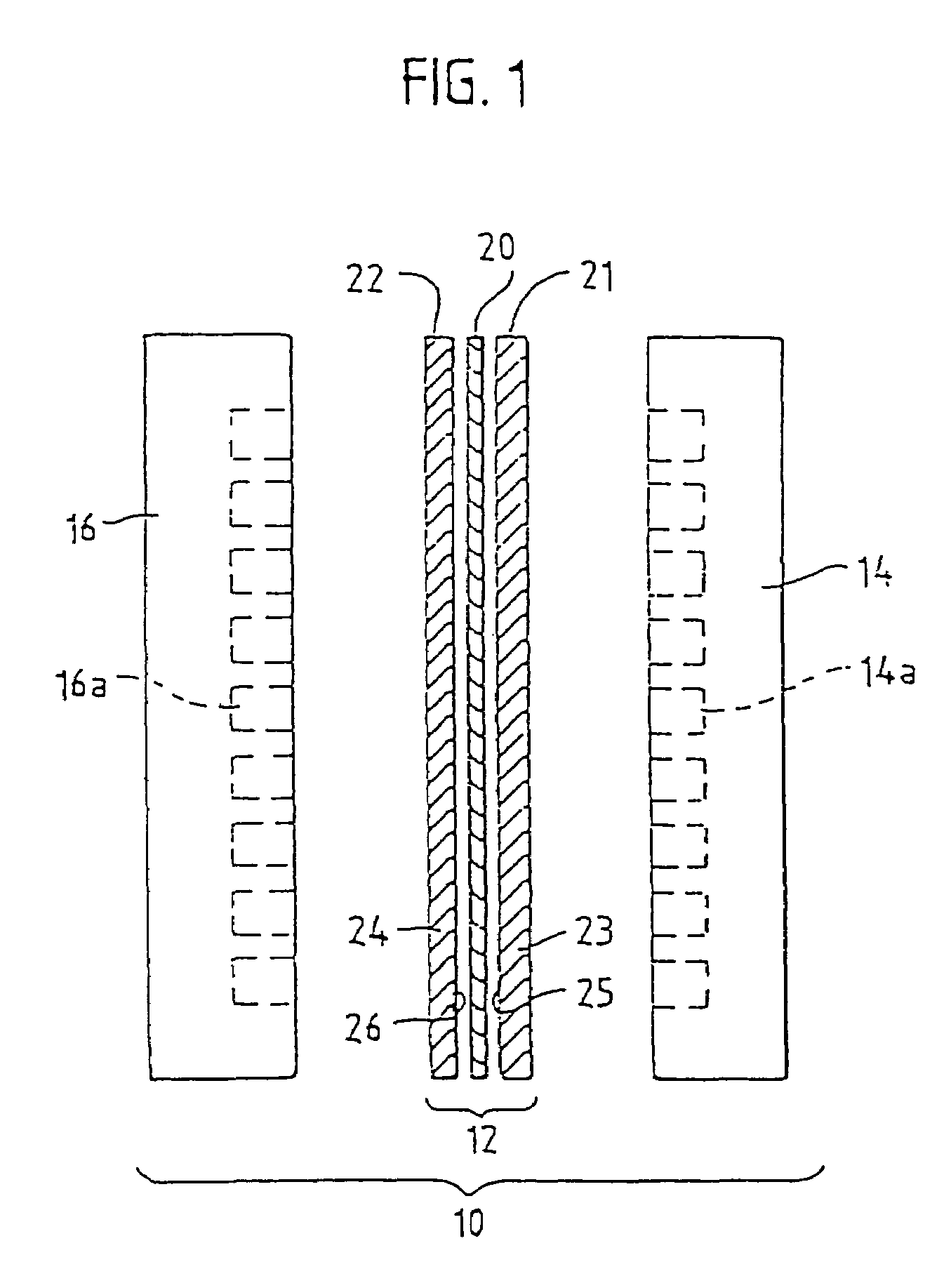 Apparatus for improving the cold starting capability of an electrochemical fuel cell