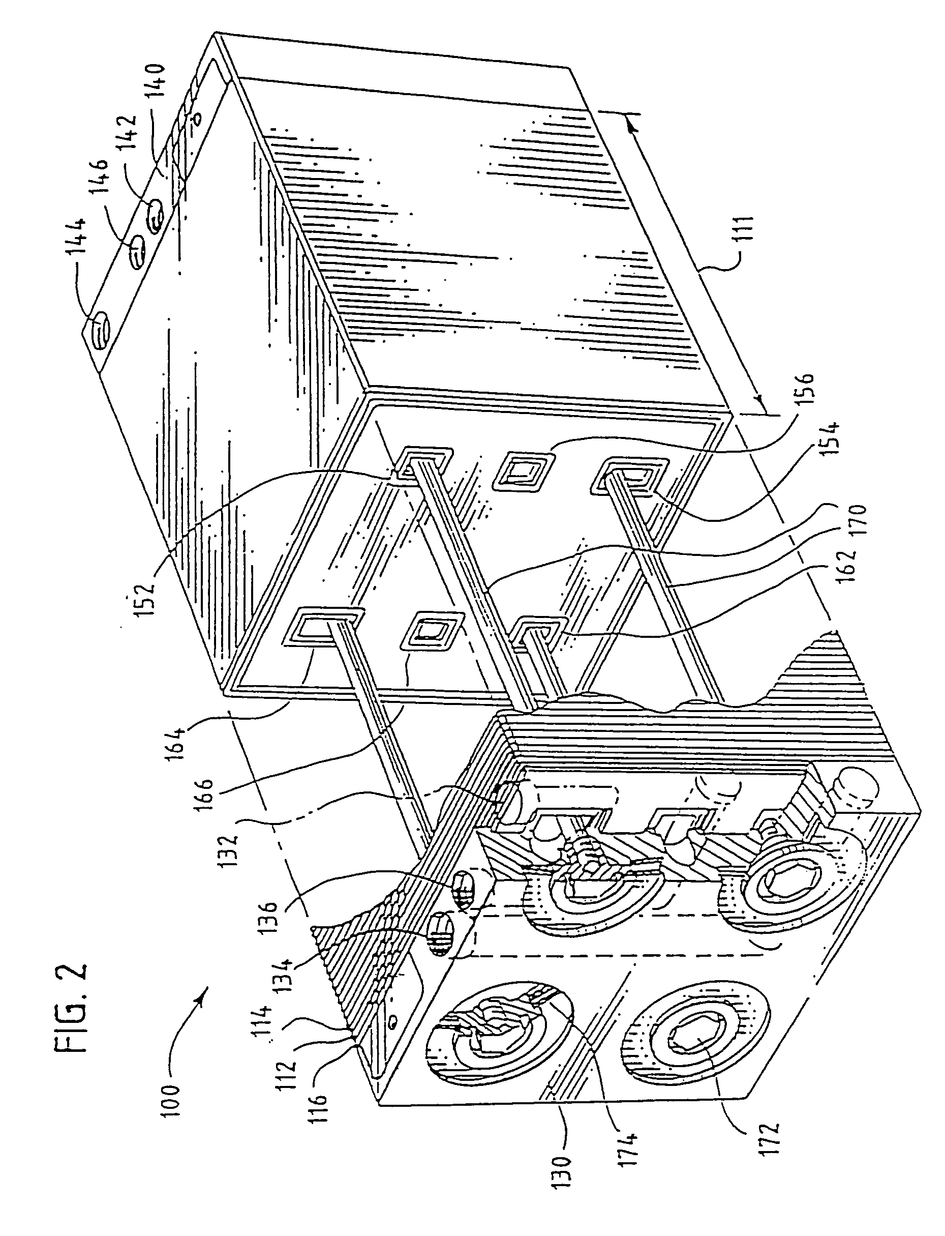 Apparatus for improving the cold starting capability of an electrochemical fuel cell