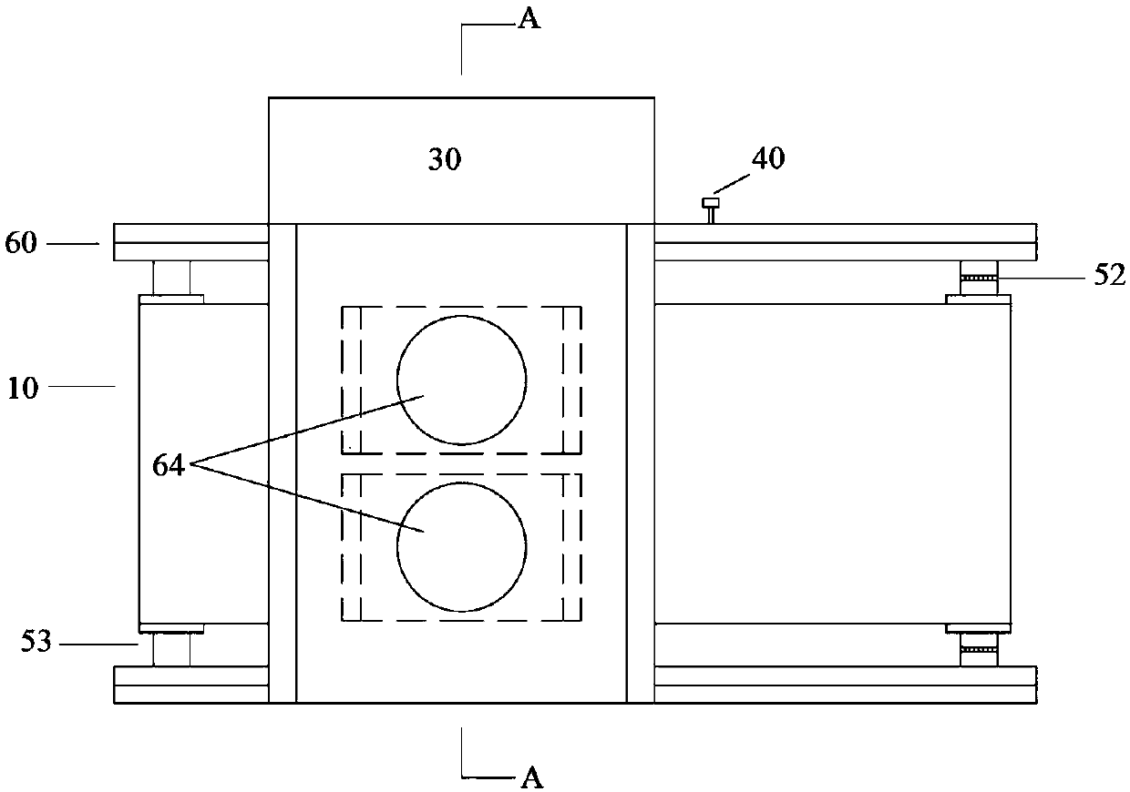 Flat plate type low-temperature plasma soil remediation method and device