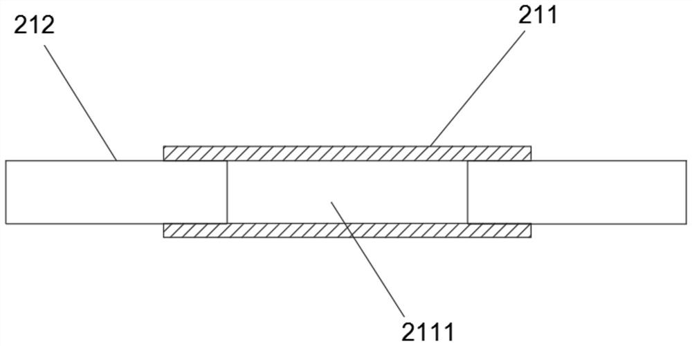 Mildew-proof and corrosion-proof spraying device for wicker product and using method thereof