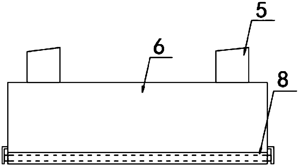 Automatic forming device for W-shaped necklace clasp