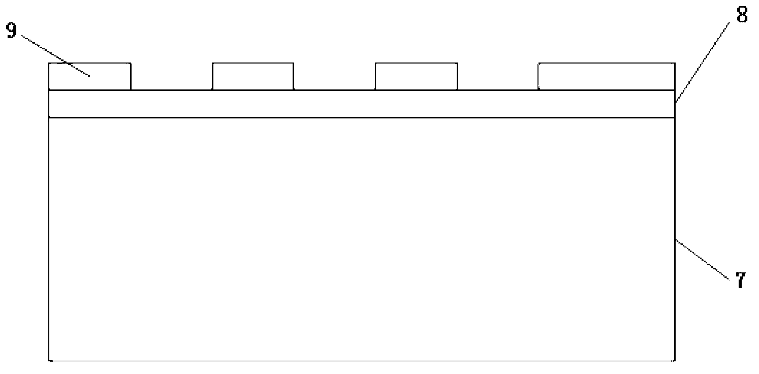 Electrostatic comb resonator