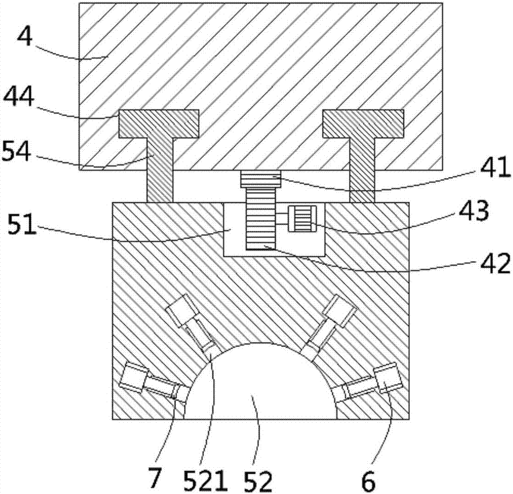 Capacitor positioning and detection device on conveying track