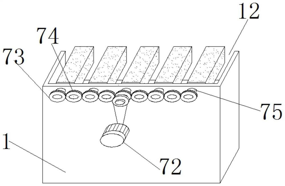 Barbecue oven with rotating structure and barbecue method thereof