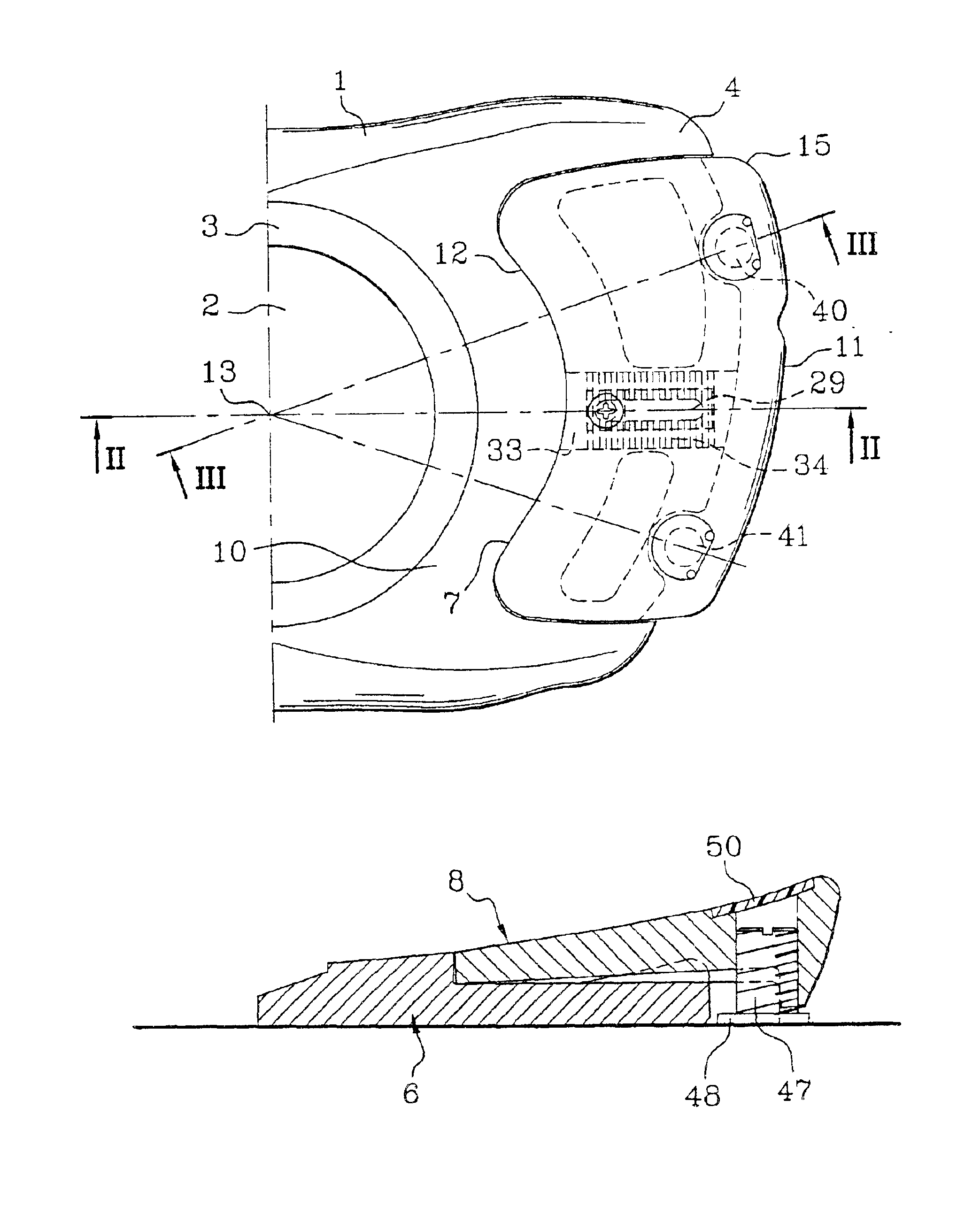 Element forming an inclined wedge used in a snowboard binding