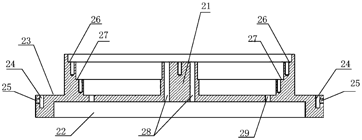 A portable economical high-precision navigation antenna for a full navigation system