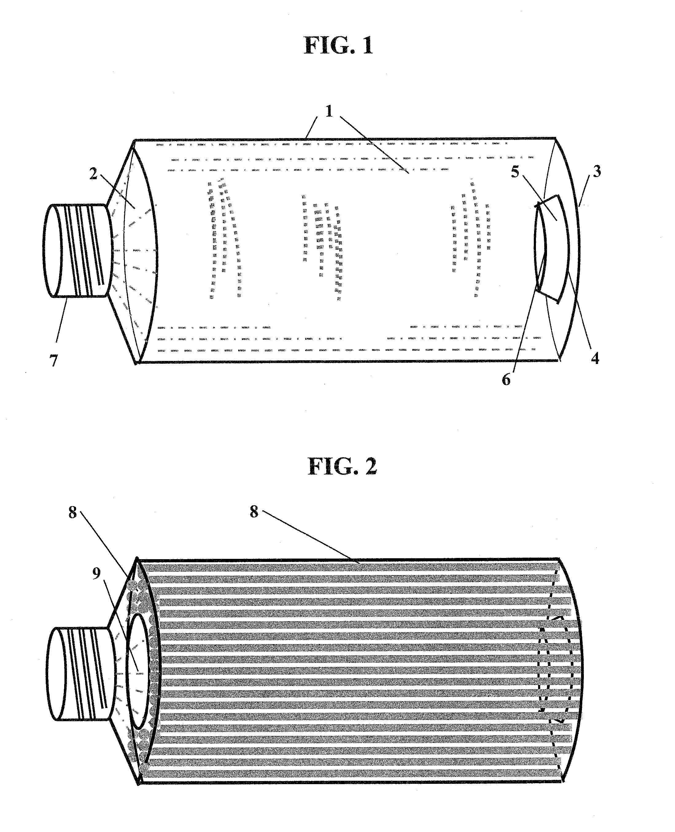 Bioreactor with rods arrayed for culturing anchorage-dependent cells