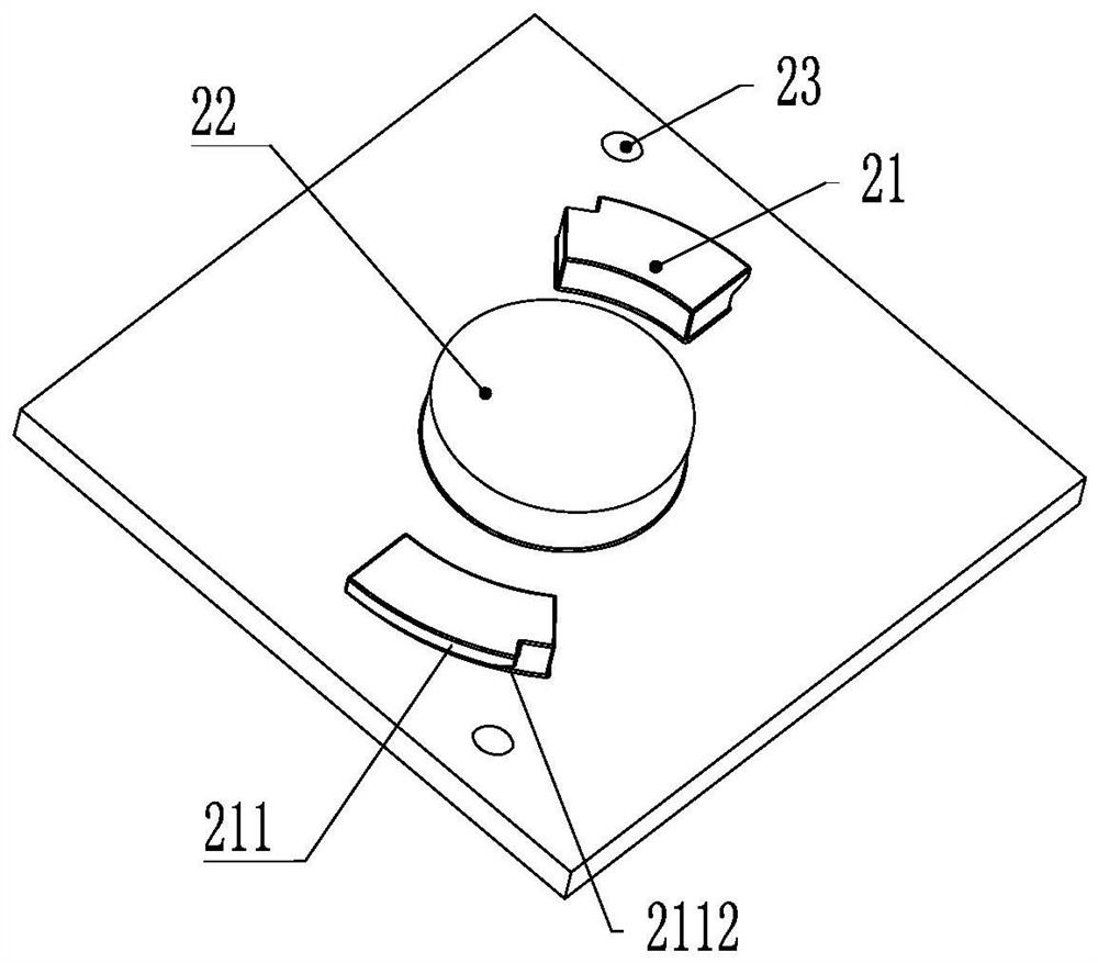 Micro rotary locking device