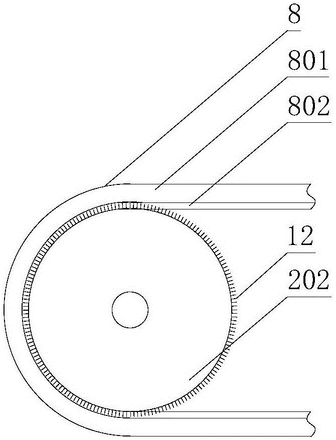 Crawler type water removal device used for tire rubber assembly