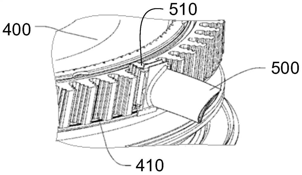 Turbine blade disassembly tool and method