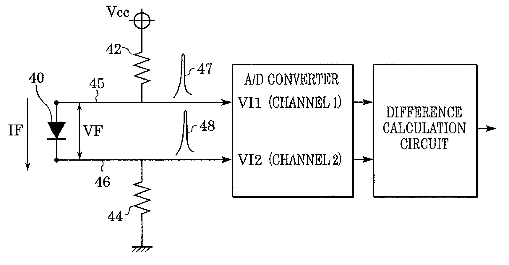 Temperature detection circuit for recording head and recording device therewith