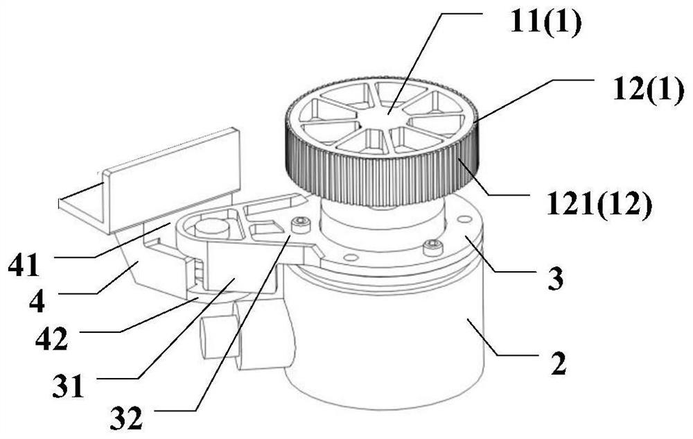 Angle measuring device and semi-trailer transport vehicle