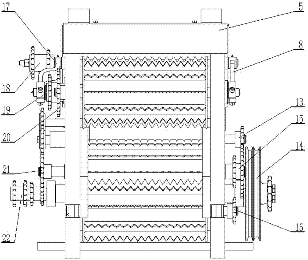 Feeding compaction device of silage harvesting machine