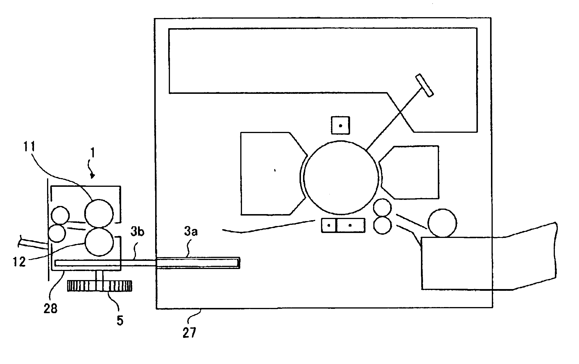 Functional unit support mechanism and image forming apparatus provided with the support mechanism