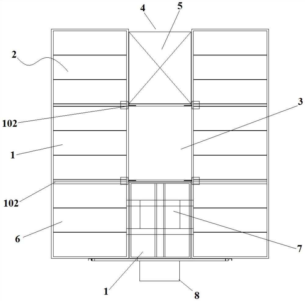 Special overwater mounting platform for construction of water lifting aerator