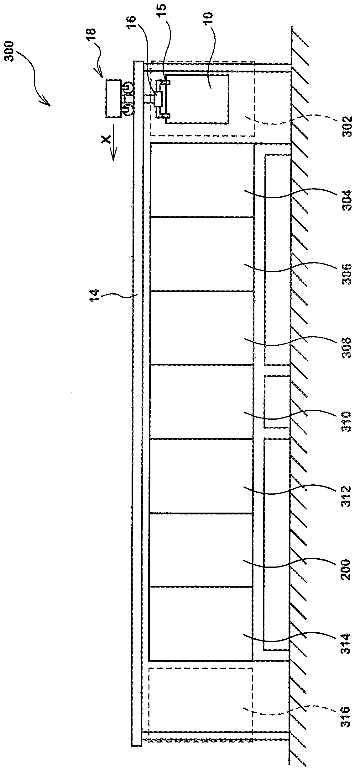 Surface treating apparatus, tank body and squirting device