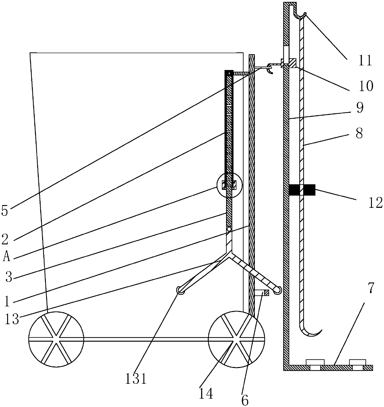 Auxiliary device facilitating garbage pouring of outdoor garbage can