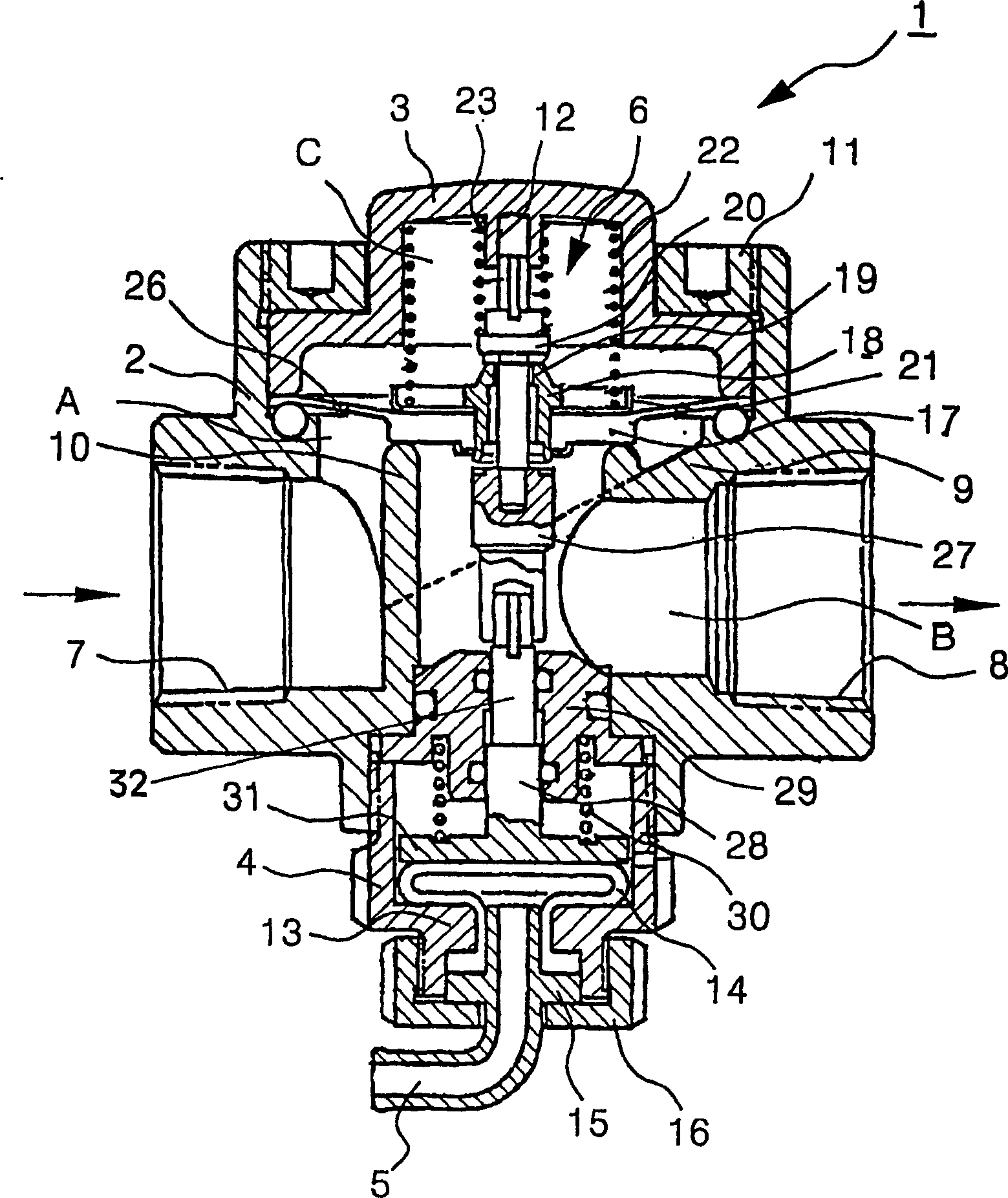 Hydraulic and pneumatic operative diaphragm valve