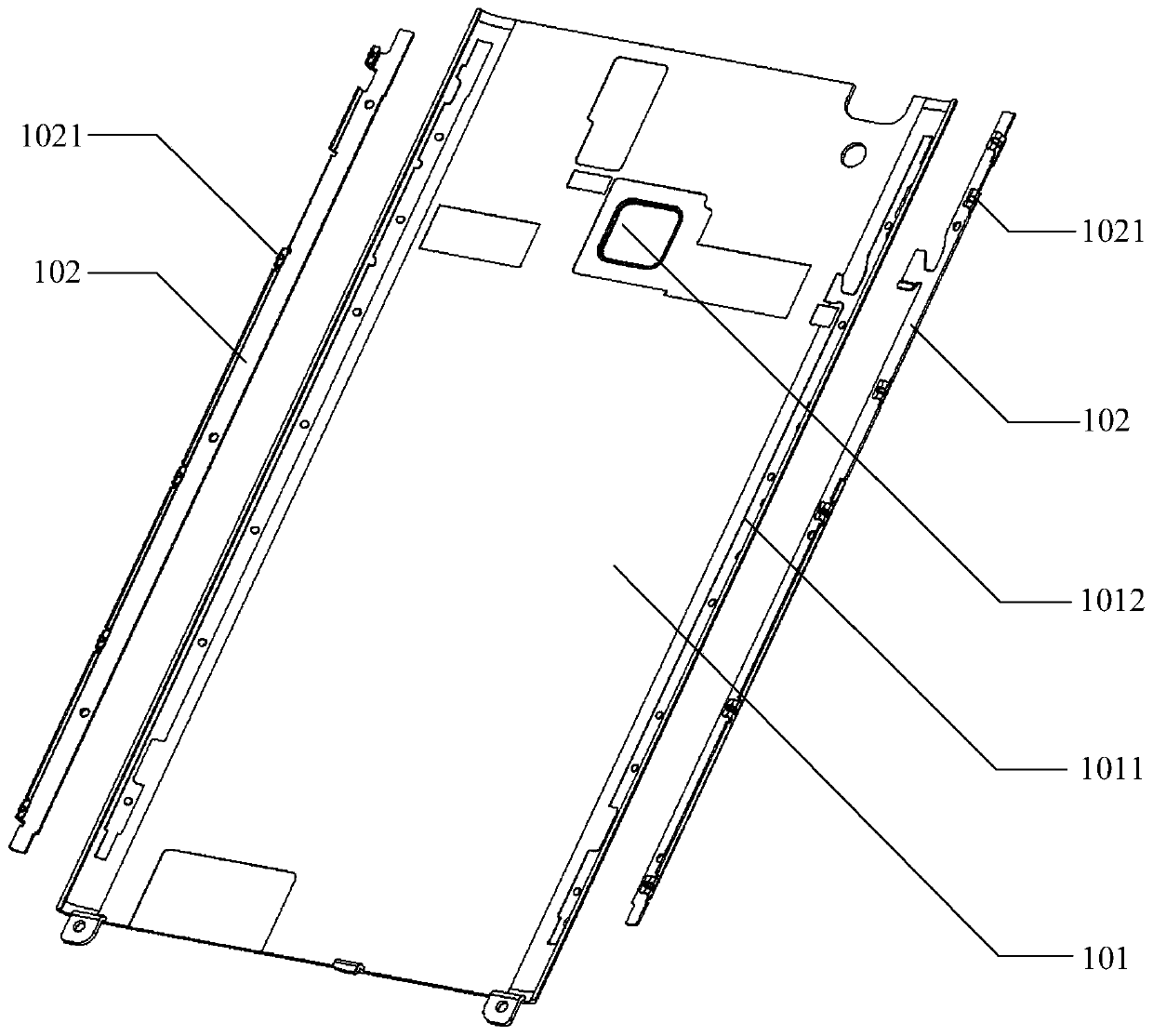 A kind of back cover of electronic equipment and back cover preparation method